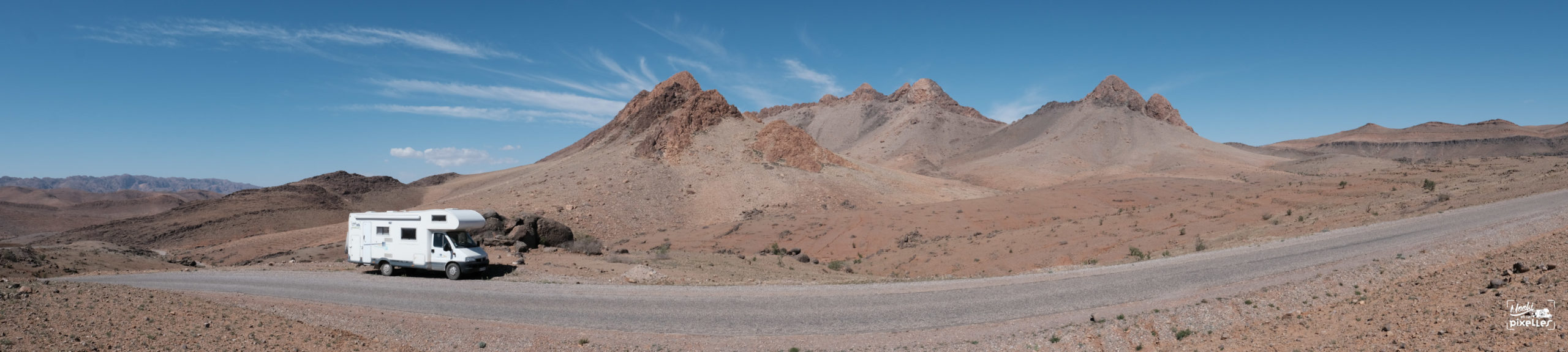 Panorama montagneux dans l'Atlas Marocain